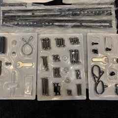 【美品】EQUALS WALL　V3 テレビスタンド ロータイプ 32〜80インチ対応 ブラックの画像