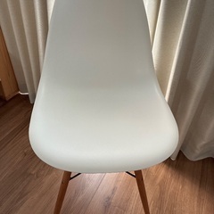 【美品】ダイニングチェア 北欧風デザインチェア シェルチェア イ...