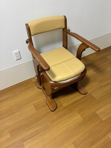 家具調ポータブルトイレ