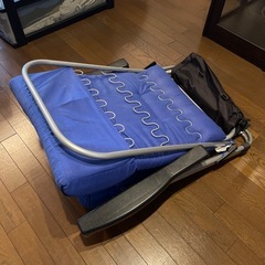 【イタリア製】フットレスト付 リクライニングチェア（青/折りたたみ可）の画像
