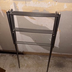 G0118 ステンレス製折りたたみ物干し台　の画像