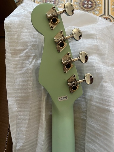 ☆エレアコ☆Sepia Crew EAW-180/BKS☆小振りで弾きやすい♪ Sepia