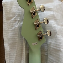 新品未使用Fender TENOR UKULELE テナーウクレレ サーフグリーンの画像