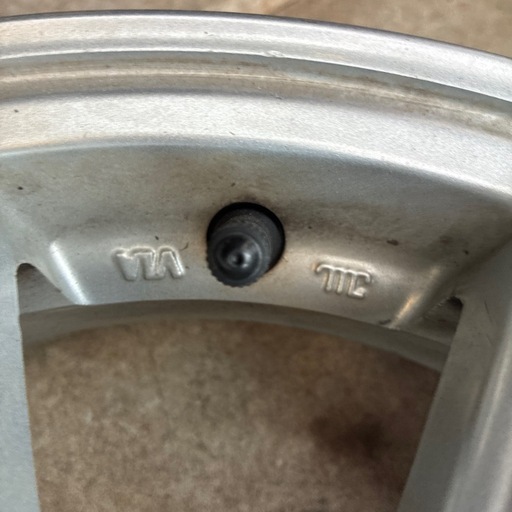 軽自動車用社外アルミホィール