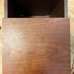 サイドテーブルの画像