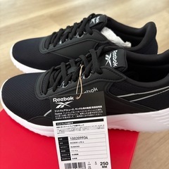 Reebok ライト4 ブラックグレー25センチの画像