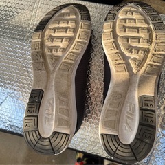 FILAランニングシューズ27.5cmの画像