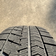 17インチ アルミホイール、スタッドレスタイヤ4本セット引き取り限定の画像