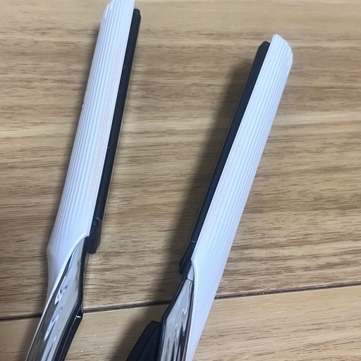 正規品　リファ　ストレートアイロン　動作確認済