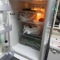 冷蔵庫の画像