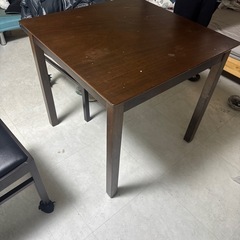 テーブルの画像