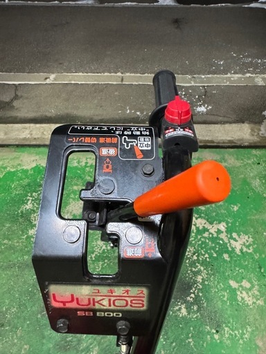 HONDA ホンダ　ユキオス　エンジン除雪機　ＳＢ800