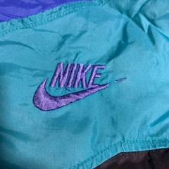 NIKE ナイキ ナイロンジャケットの画像