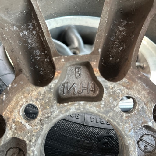 ワタナベ　14インチ　7J、7,5J