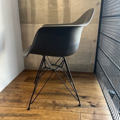 イームズシェルチェア2脚セットの画像