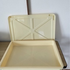 食品入れ物の画像