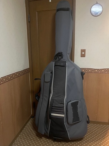 コントラバス　ウッドベース