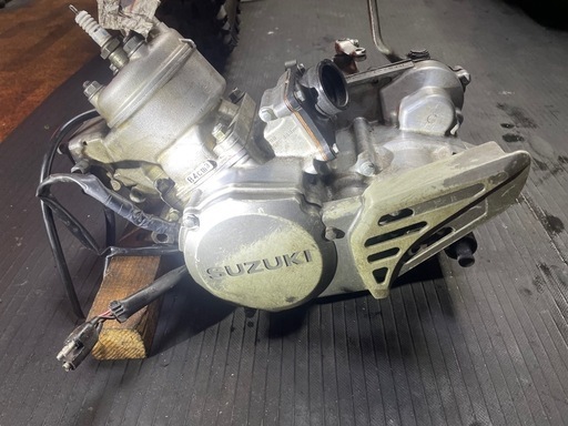SUZUKIモトクロスRM85エンジン訳有り