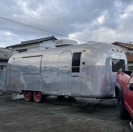 1964年式Airstream（エアストリーム）26フィート ヴィンテージエアストリーム キャンピングトレーラー ランドヨット 店舗 