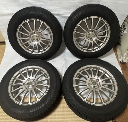 225/65R17 96H ピレリ　ホイル付き　社外17インチ7J+53  PCD114.3/5H