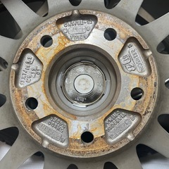 225/65R17 96H ピレリ　ホイル付き　社外17インチ7J+53  PCD114.3/5Hの画像