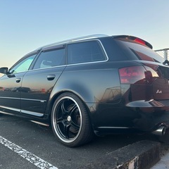 アウディA4アバント　車検付き　ローダウン　エンジン好調！福岡より　乗って帰れますの画像