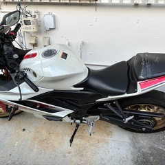 ヤマハバイク　YZF-R25 ABS WGP 60th Anniversaryの画像