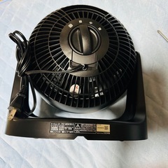 2025年製造　アイリスオーヤマ   扇風機　サーキュレーター 静音 14畳 マカロン マットデザイン 首振り固定 パワフル送風 コンパクト PCF-MKM18N-B ブラック　の画像