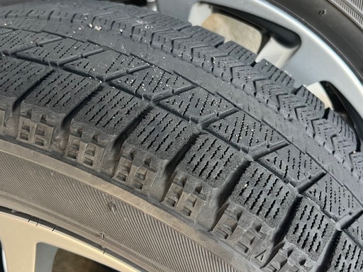 スタッドレスタイヤ4本セット（165/65R14 79Q ブリザックVRX）
