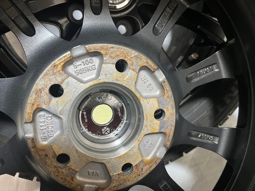 185/65R15 88Q ダンロップ　ホイル付き　社外　15インチ6J+53 PCD114.3\5H