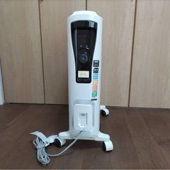 超美品デロンギオイルヒーター【4か月使用】 RHJ65L0915の画像
