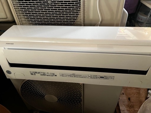 東芝エアコン4.0kw 14-16畳　2020年製