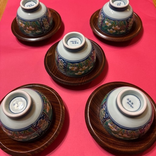 古伊万里湯呑茶碗と茶たく (SS) 横山の食器《その他》の中古あげます