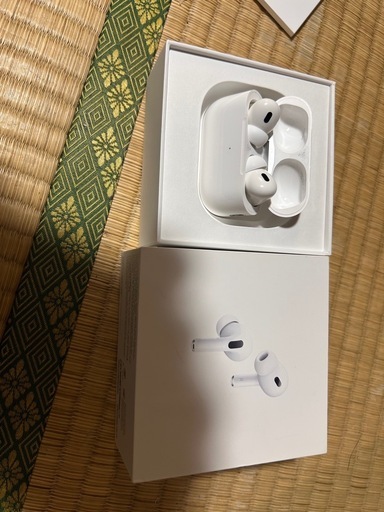 AirPods Pro 2 MagSafe充電ケース