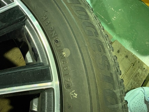 スタッドレス　タイヤ　195/65r15 １５インチ　ウェッズ