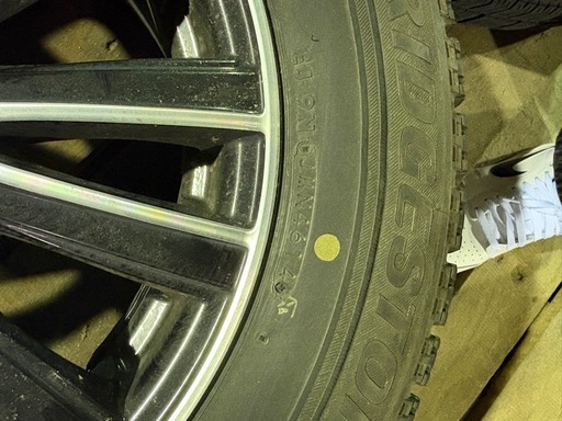 スタッドレス　タイヤ　195/65r15 １５インチ　ウェッズ