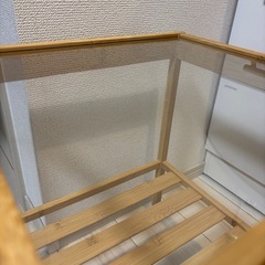 【無料】【IKEA】ネスナ ガラス ベッドサイドテーブル（杉並区）の画像