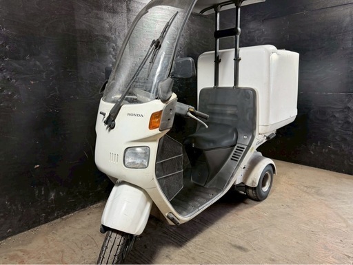 ★支払総額5.8万円★激安バイク続々入荷中！ とにかく安い！！ ホンダ ジャイロ2 白 TA02 人気のジャイロ！ ２ストのためオイル注ぎ足すだけ！ リアボックス付き！ ワイパーウォッシャーOK！　