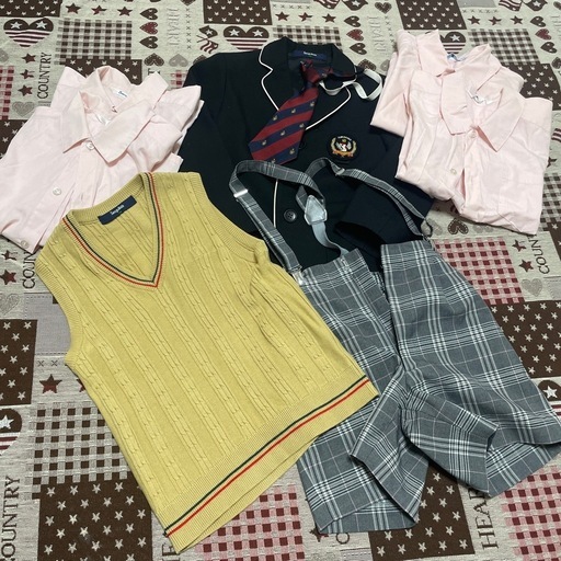 二三ヶ丘幼稚園　制服