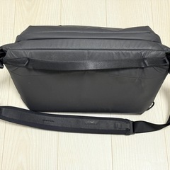 Peak Design エブリデイ スリング 10L ブラック / BEDS-10-BK-3 の画像