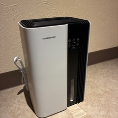【購入者決定しました★】小型 除湿機   アロマ対応　部屋干しが多い方 衣類乾燥 や部屋の除湿にの画像
