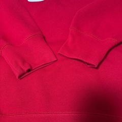 ベリーユニクロコラボフードパーカーの画像