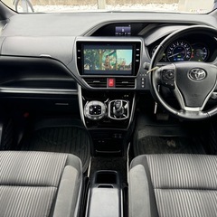 トヨタ ヴォクシー ハイブリッド ZWR80W ZS kirameki 煌の画像