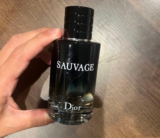 香水　Dior ソヴァージュ　ソバージュ　ブランド