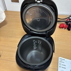 東芝　　一升炊　炊飯器　RC-18VRR    ジャンクの画像