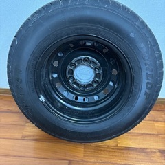 ハイエース純正タイヤ/ホイールの画像