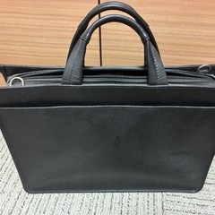 ビジネスバッグの画像