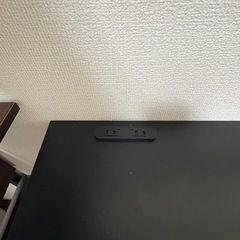 【要搬出お手伝い】 山善 デスク 黒 100cm コンセント付の画像