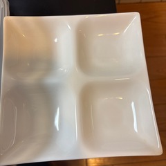 【無料】食器セットの画像