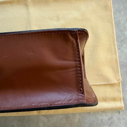 LOUIS VUITTON ルイヴィトン モノグラム モンソー28 M51185